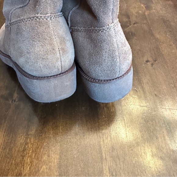 Lucky Brand Size 6.5 Bootie Brown Suede Boot Heel Comfy Classic 🤎 - Picture 8 of 8